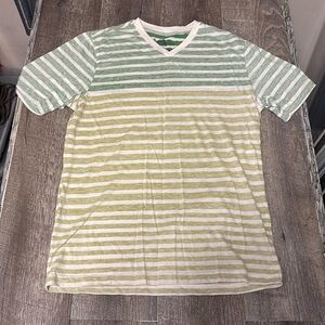 American Rag Mens V Neck Tshirt